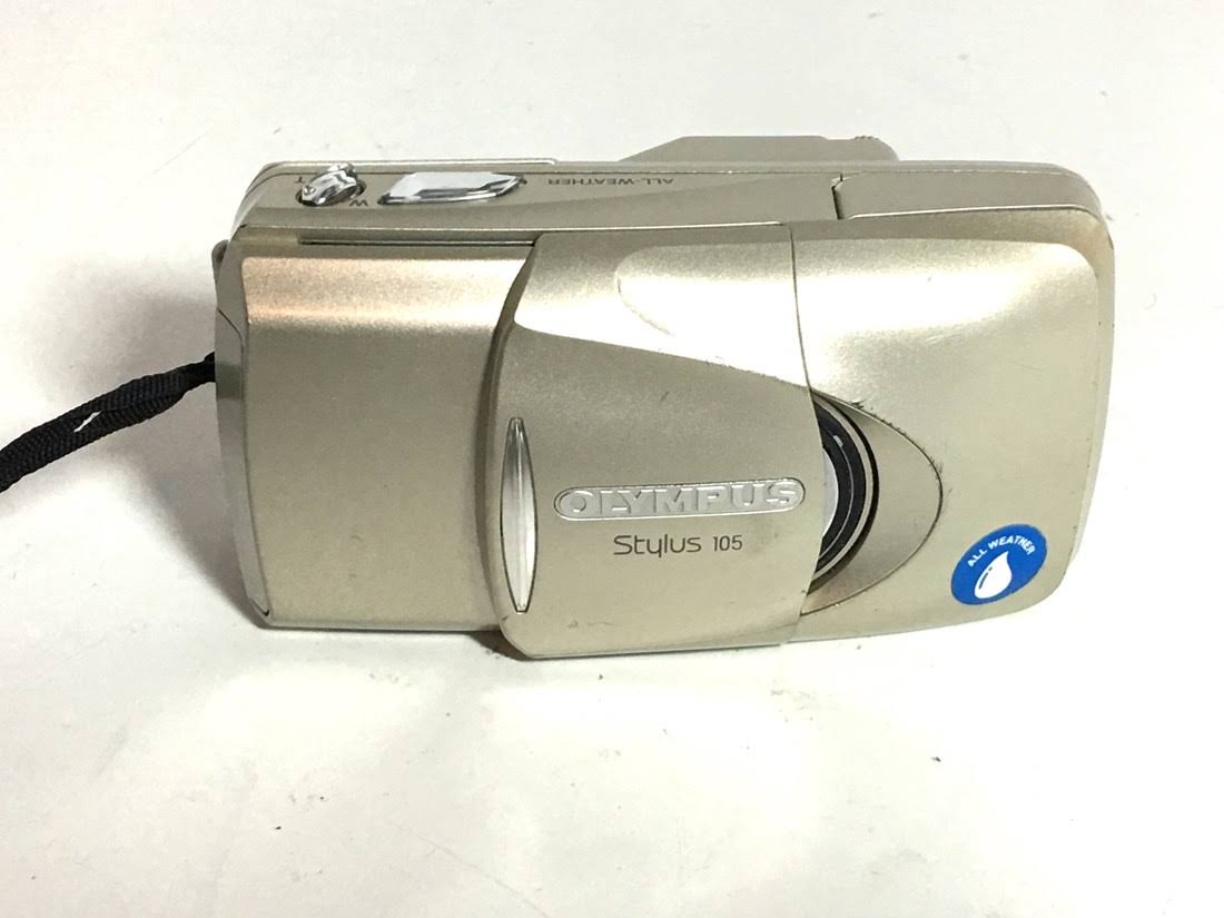 35mm Camera with 38-105mm Zoom Lens I654
