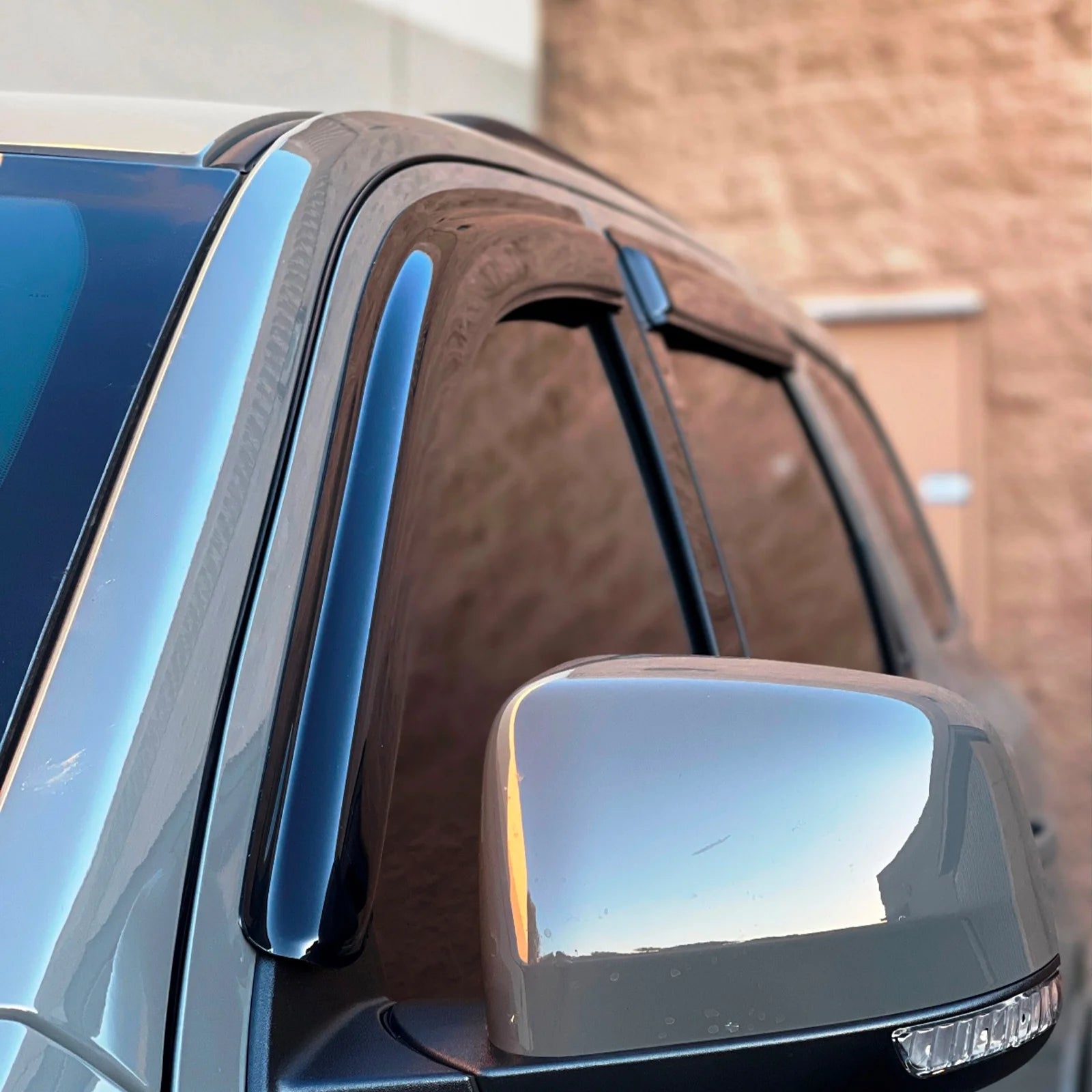 4Pc Acrylic Window Visors Vent Deflector Rain Guard S8975