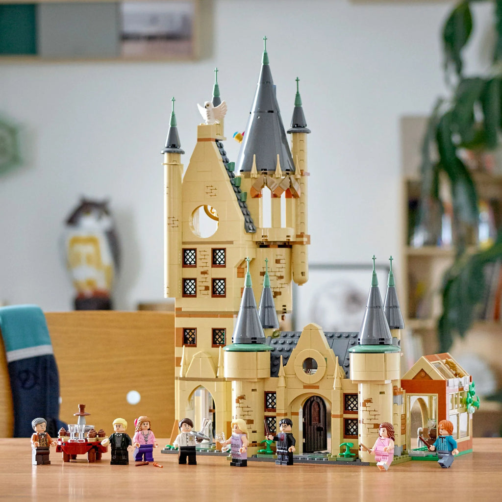 Hogwarts Astronomy Tower Castle Toy Playset with 8 Character Minifigures V12519