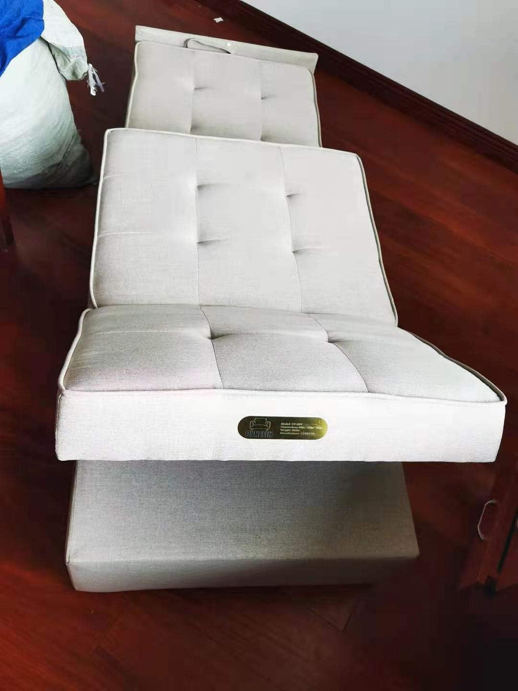 Folding Ottoman Sleeper Guest Bed D58177