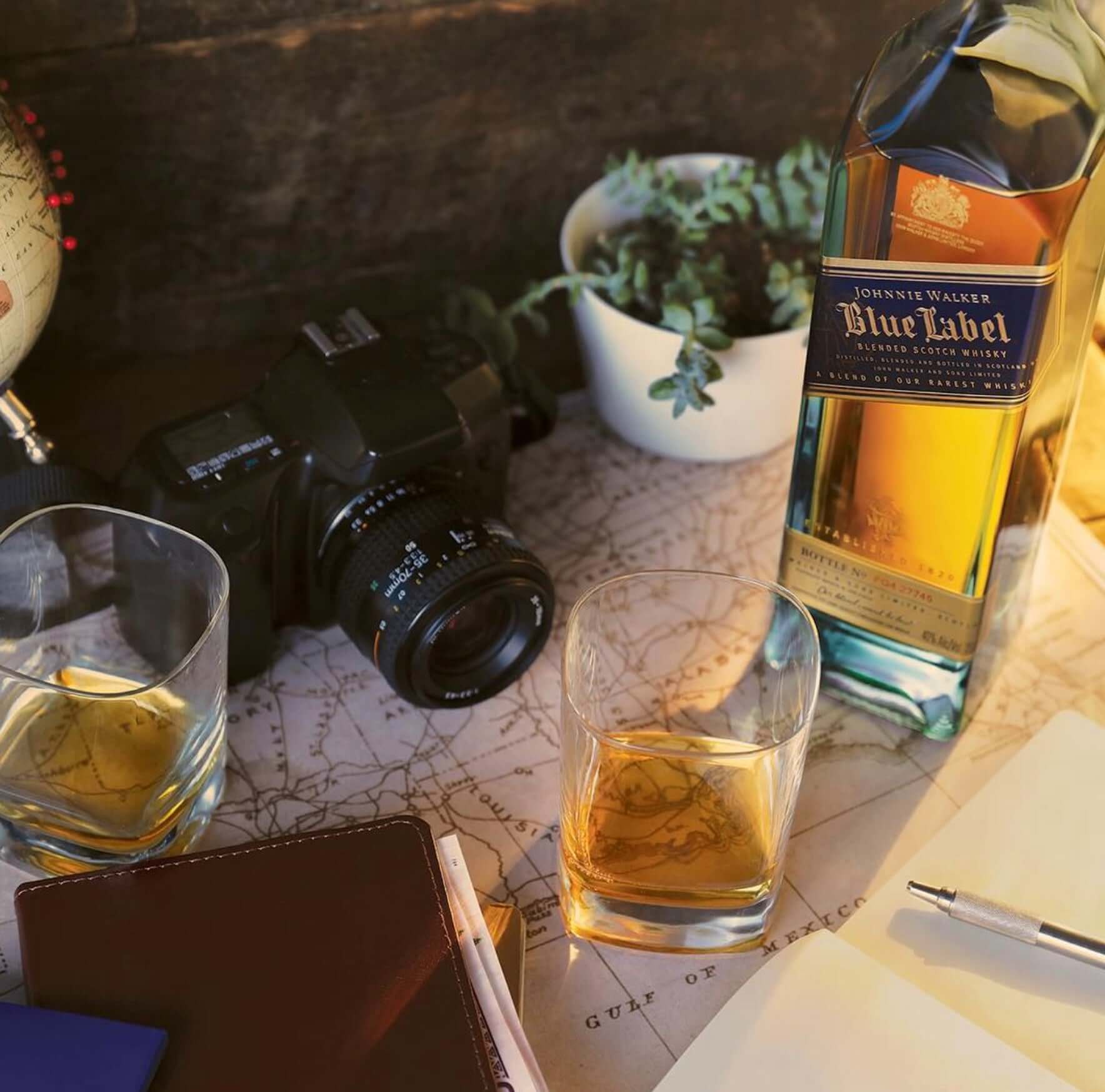 Johnnie Walker Blue Label Whiskey T81032