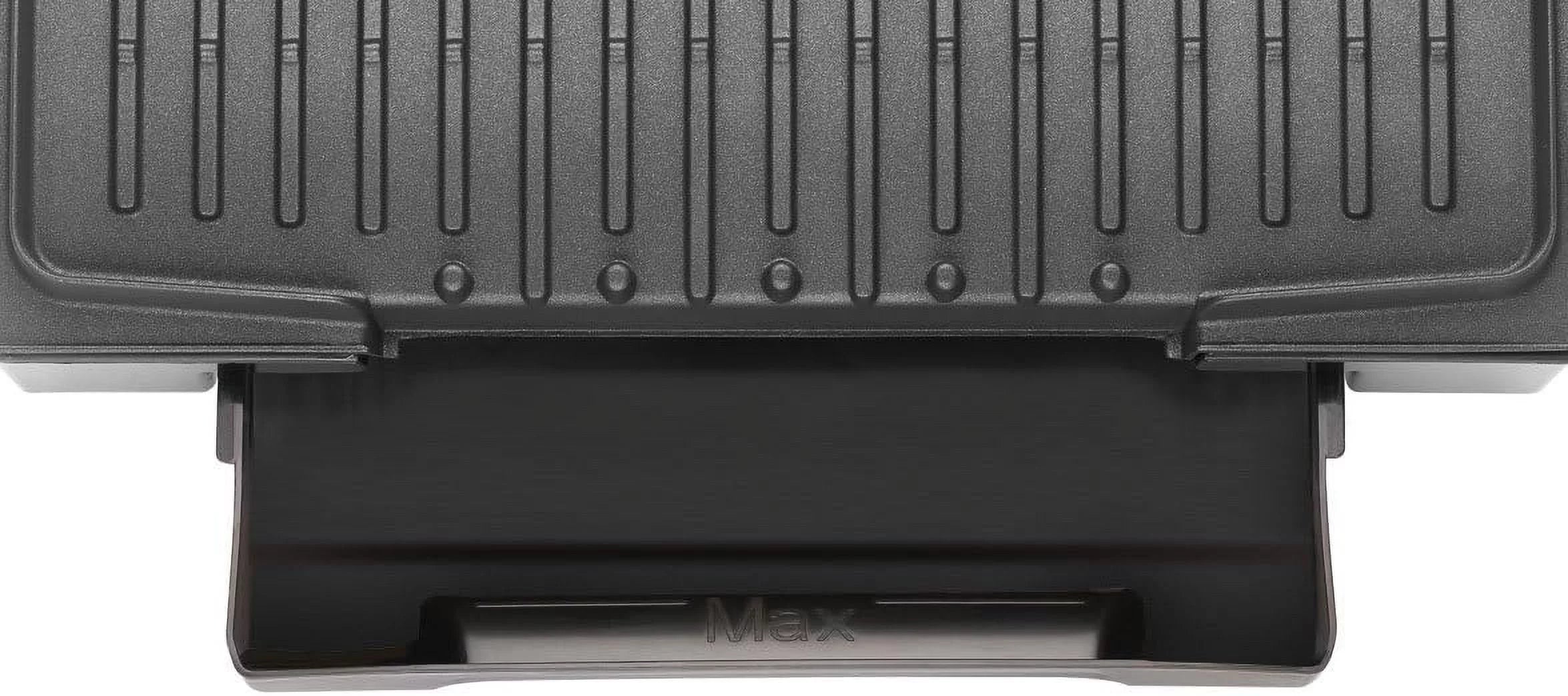 4-Burger Curved Grill With Non-Stick Plates, Silver D165
