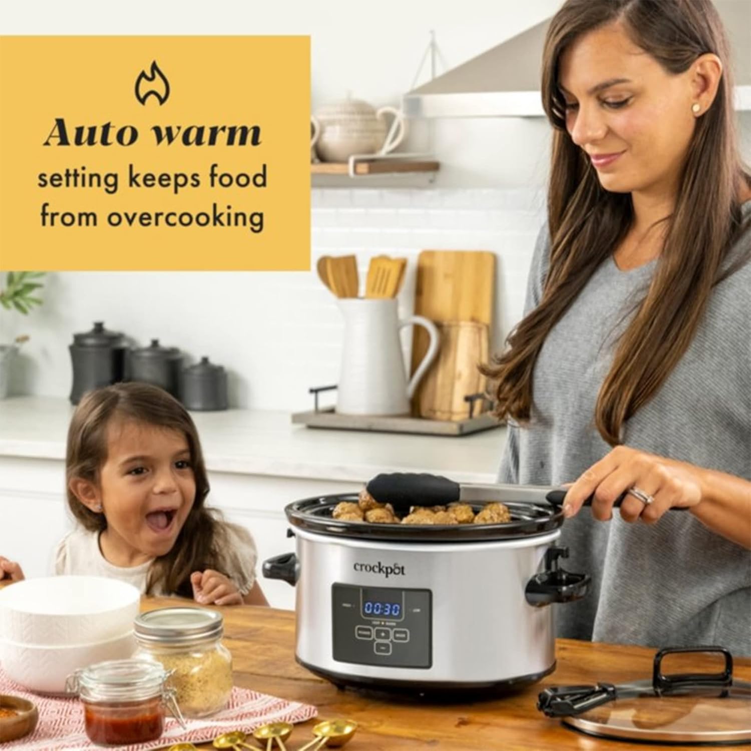 4 Quart Programmable Slow Cooker with Locking Lid, Stainless Steel U894