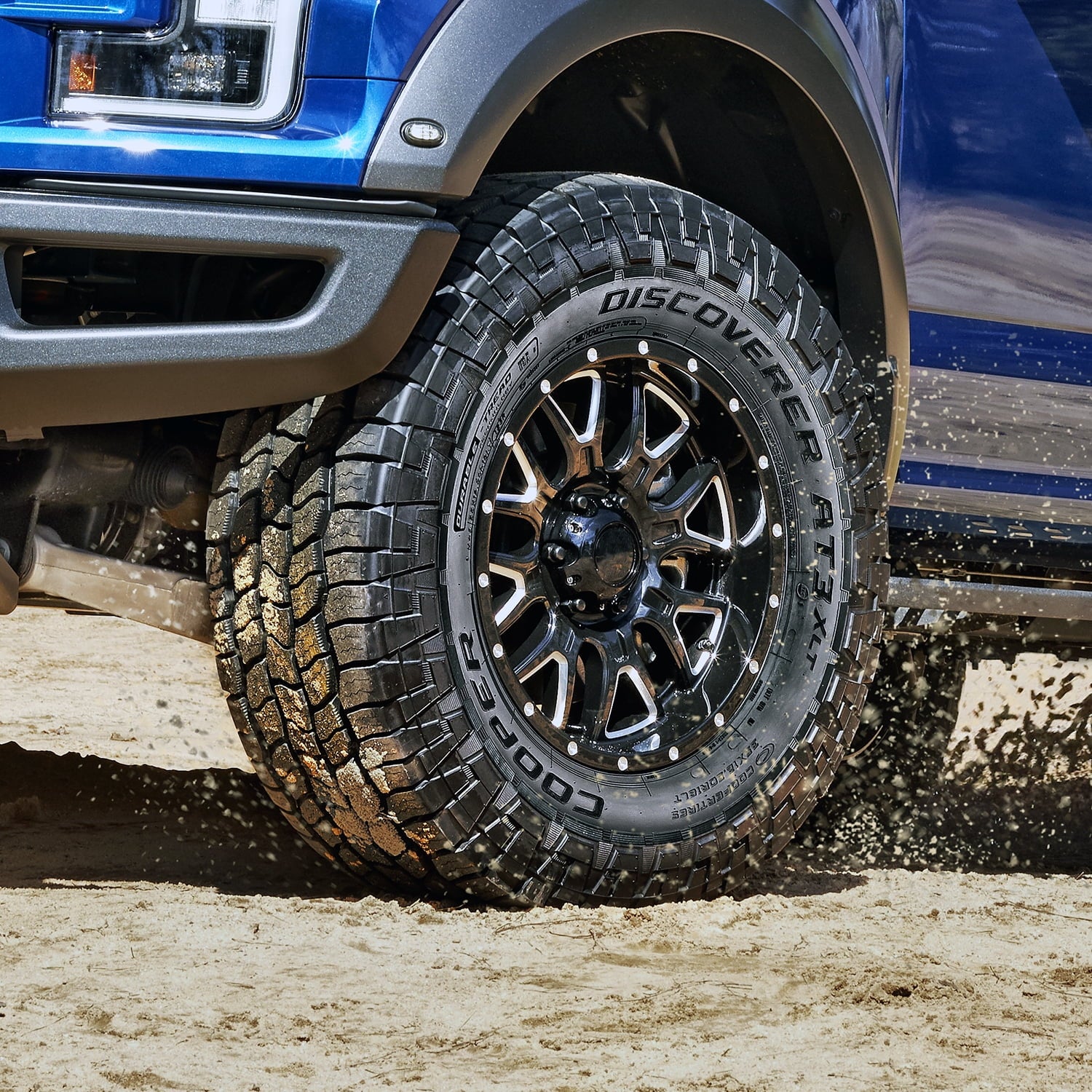 Set of 4 Cooper Discoverer AT3 XLT LT 285/65R20 Load E 10 Ply All Terrain Tires I883
