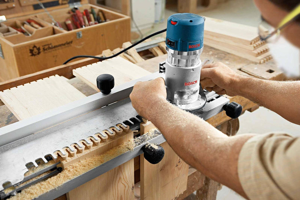 12 Amp 2-1/4-Horsepower Plunge and Fixed Base Router Q135689