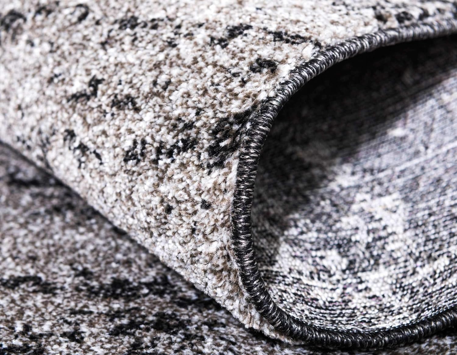 Dark Gray/Ivory 6' 1" x 9' Rectangle Area Rug M5703