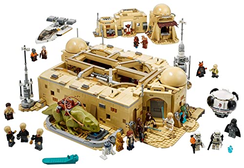 LEGO Star Wars Mos Eisley Cantina Building Set M7812