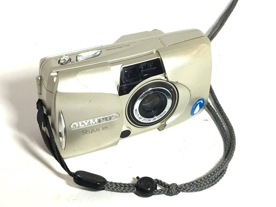 35mm Camera with 38-105mm Zoom Lens I654