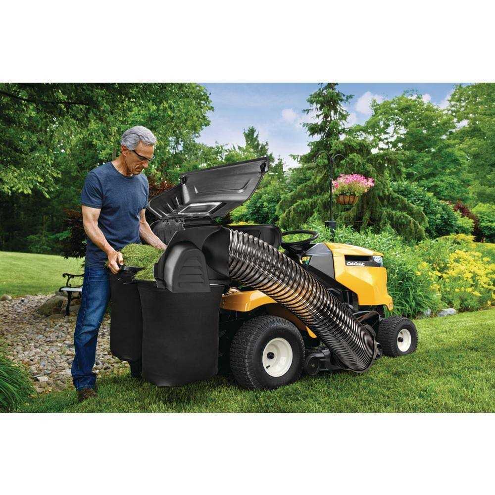 42 in. and 46 in. Double Bagger for Riding Lawn Mowers B95046