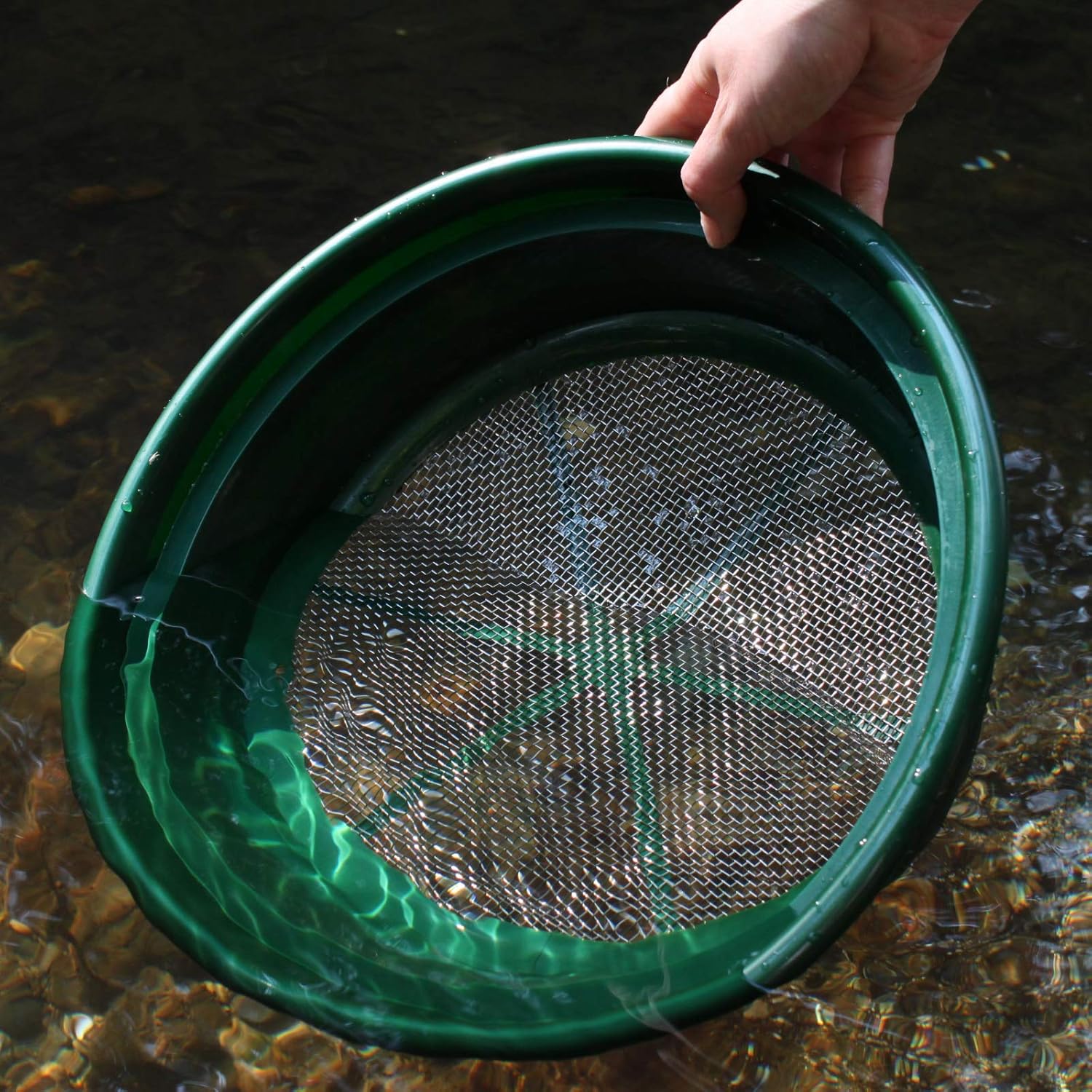 7pc Gold Prospecting Kit with Green Gold Pans J17693