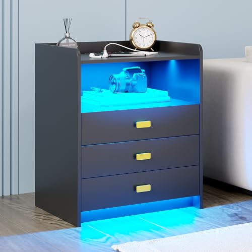 White Nightstand with 3 Drawers and USB Ports X6810